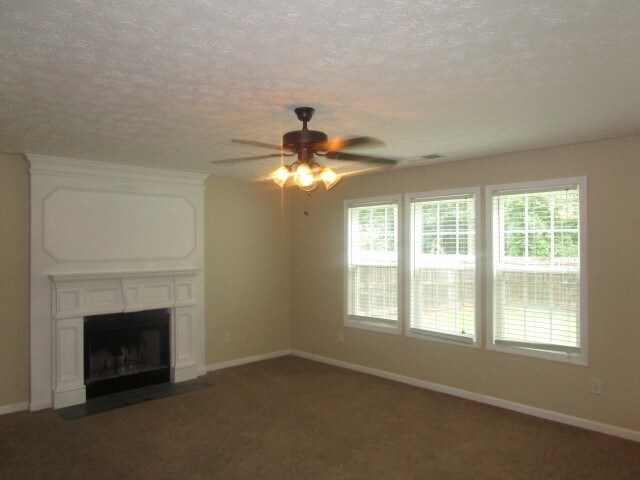 Foto del edificio - 5029 Duval Point Way SW
