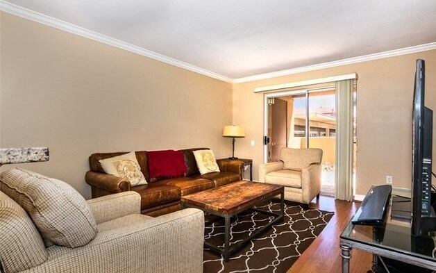 Foto del edificio - RB 1 Br 1 Bath Granite Kitchen Luxury Condo $2400 Avail July 1st