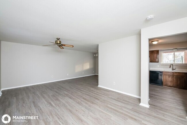 Foto del edificio - 6108 W 84th Ave