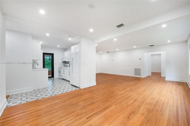 Building Photo - 8050 SW 98th Terrace