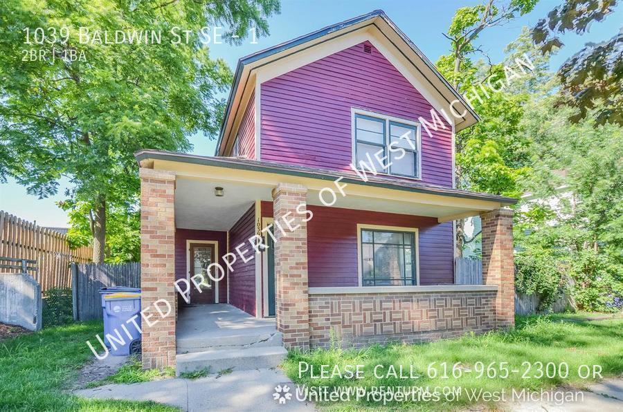 Primary Photo - Available Now | Cute 2 Bedroom, 1 Bathroom...