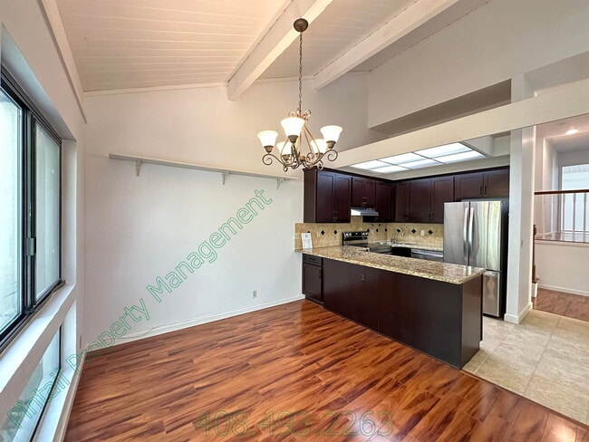 Building Photo - 802 Kingfisher Terrace