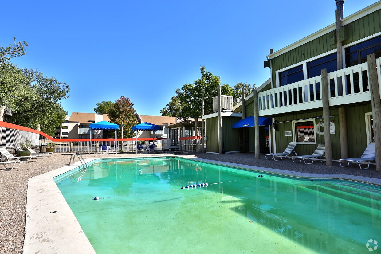 Water's Edge Apartments at 400 W Central Ave Wichita, KS