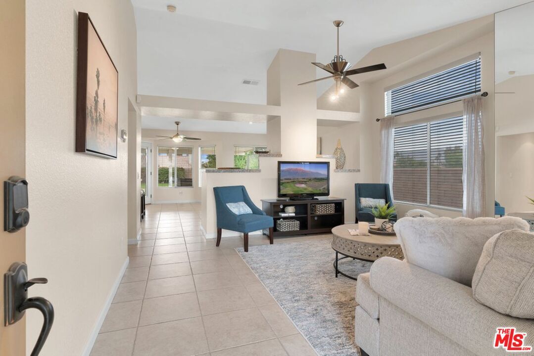 Primary Photo - 78880 Sanita Dr