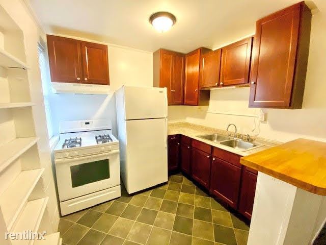 Foto del edificio - 2 br, 1 bath Duplex - 215 Skelly Drive 1