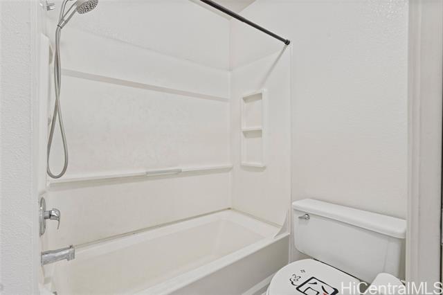 Building Photo - 91-299-299 Hanapouli Cir