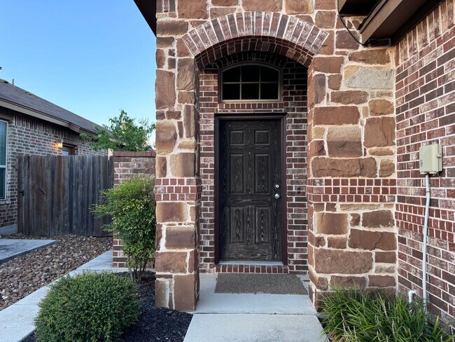 Foto del edificio - Luxury Duplex in New Braunfels, TX!