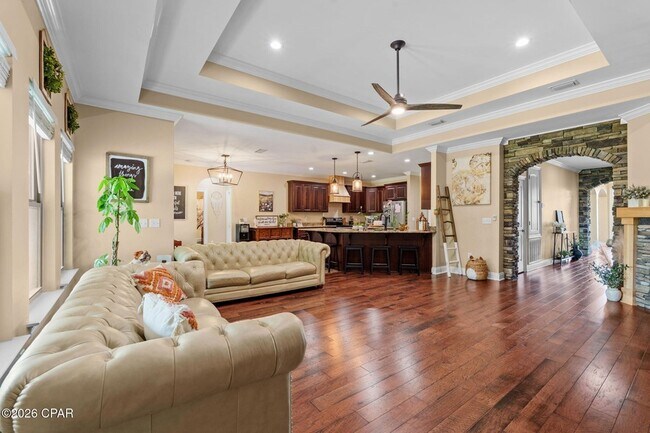 Foto del edificio - 4904 Christy Ln