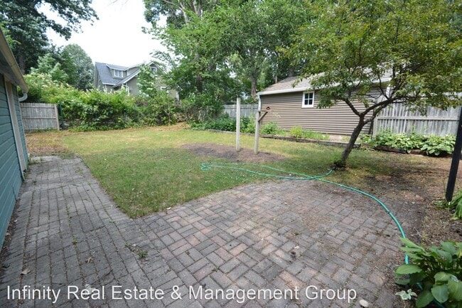 Building Photo - 4 br, 2 bath House - 1531 6th St SW