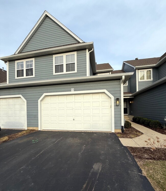 Building Photo - 53 Woodview Dr