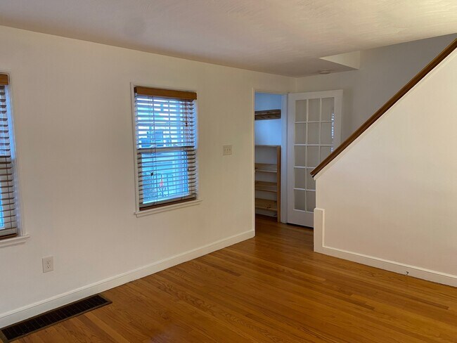 Foto del edificio - 22 Main St