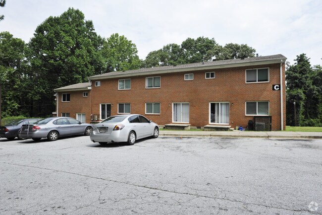 Foto del edificio - King Lake Townhomes