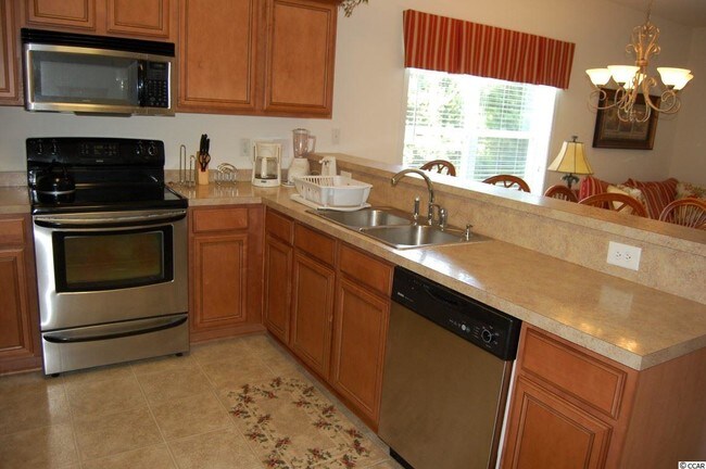 Foto del edificio - 4104 Pinehurst Cir