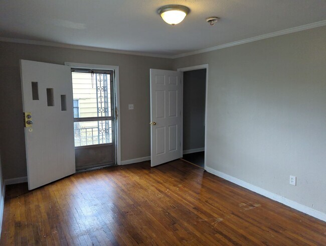 Foto del edificio - 2419 Vine St