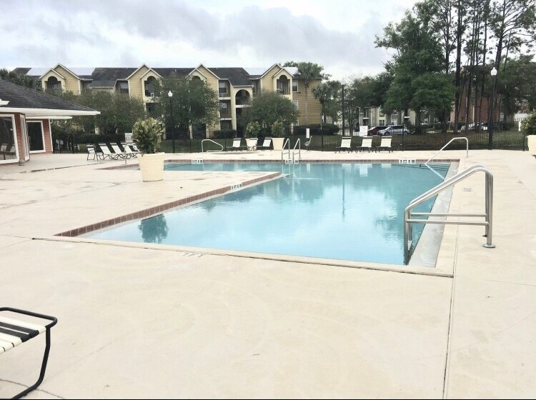 Community pool - 4768 Walden Cir