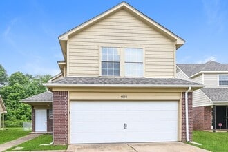 Building Photo - 4838 Mistic Lake Dr