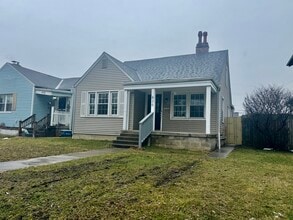 Building Photo - 436 Larcomb Ave