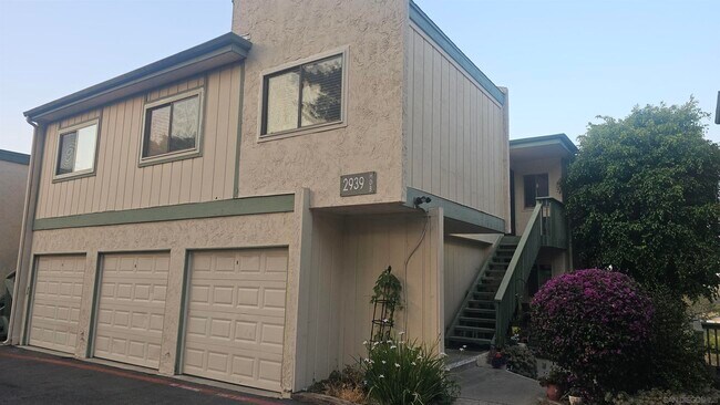 Foto del edificio - 2939 Cowley Way