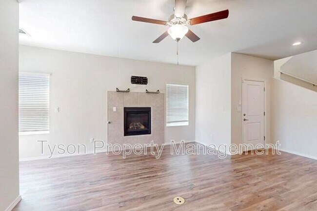 Foto del edificio - 1630 Tierra Alta Ct NW