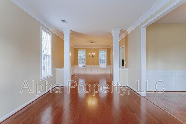 Foto del edificio - 27 Lake Valley Ct