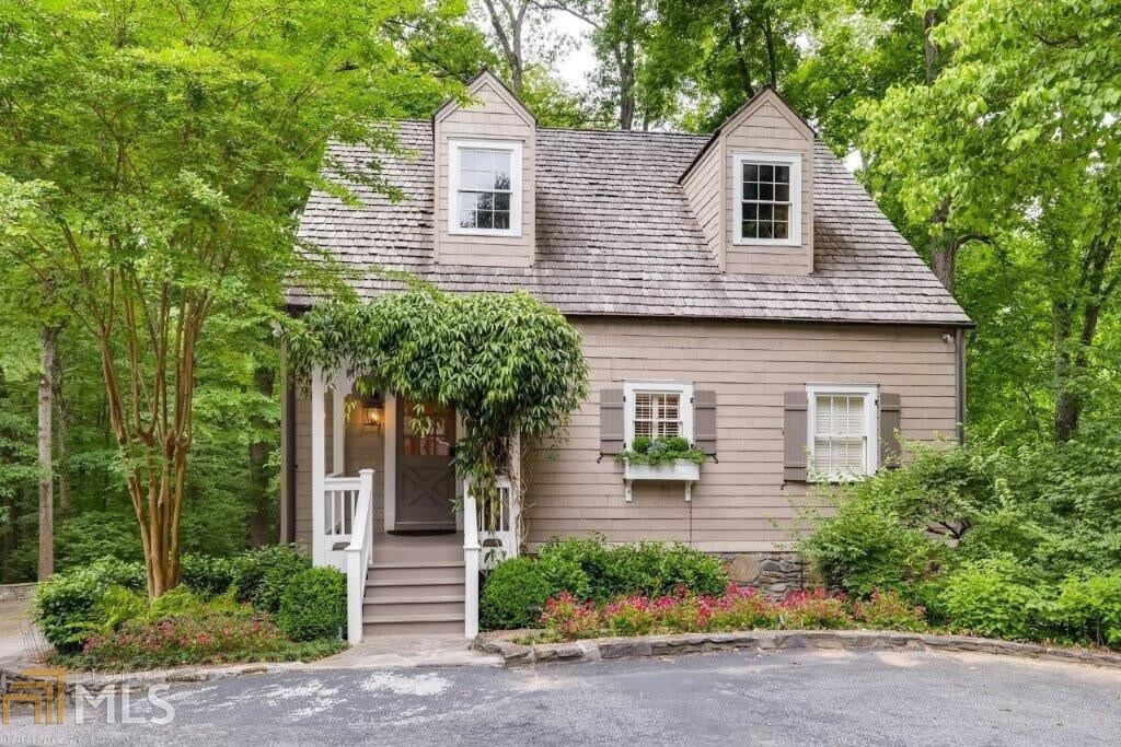Primary Photo - 1574 Cave Rd NW