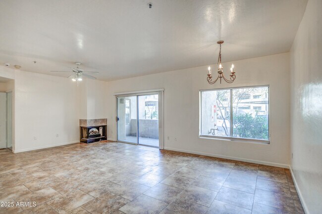 Foto del edificio - 11260 N 92nd St