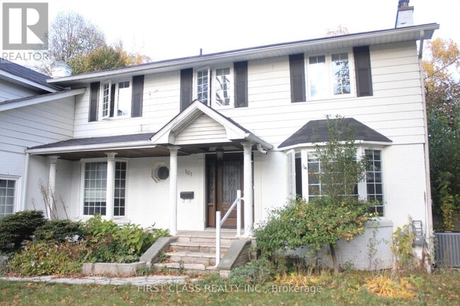 Building Photo - 161 Pinehurst Dr