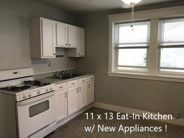 Building Photo - 2435 North Ridgeway Avenue, Unit B