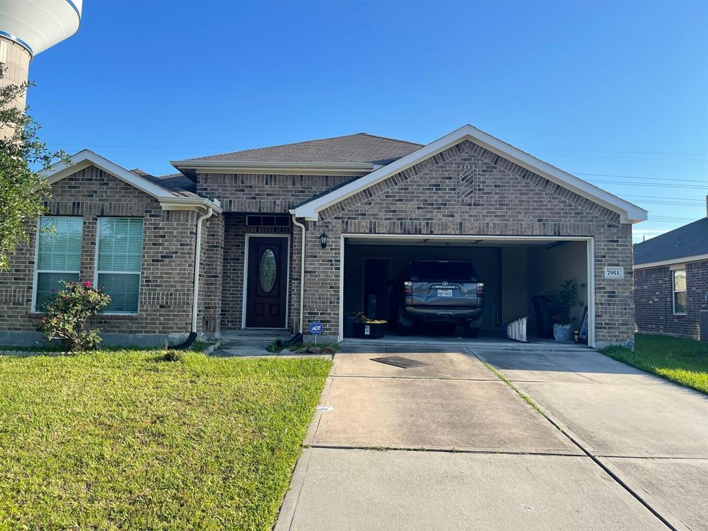 Foto principal - 7911 Branson Park Ln