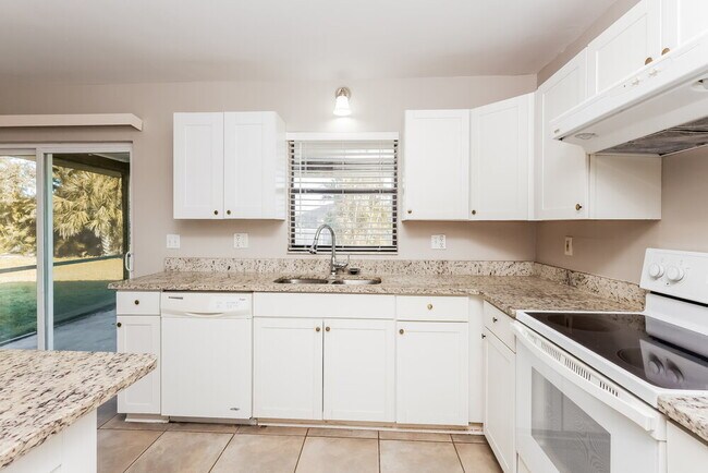 Foto del edificio - 139 SE 19th Ln