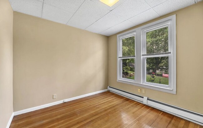 Foto del edificio - 52-54 Stratford Ave