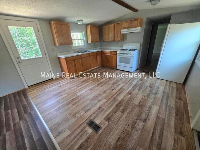 Building Photo - 47 Sweet Fern Dr