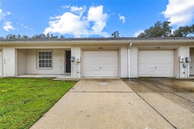 Foto del edificio - 37228 Grassy Hill Ln