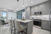Photo principale - 395 Skyview Pky NE