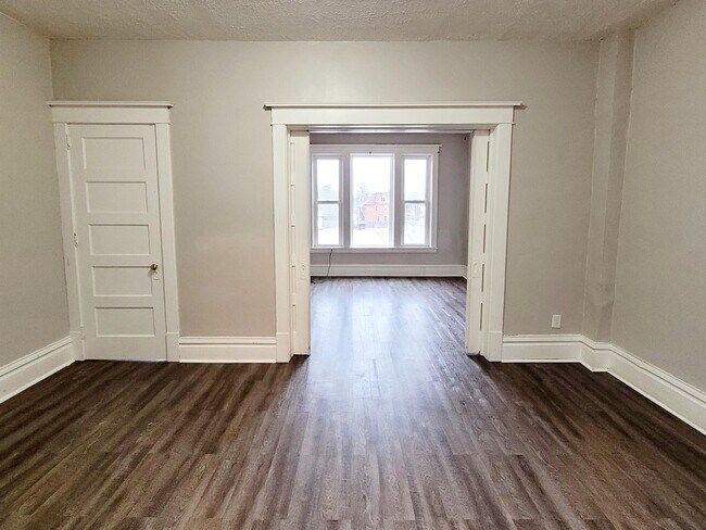 Foto del edificio - 440 Leonard St NW