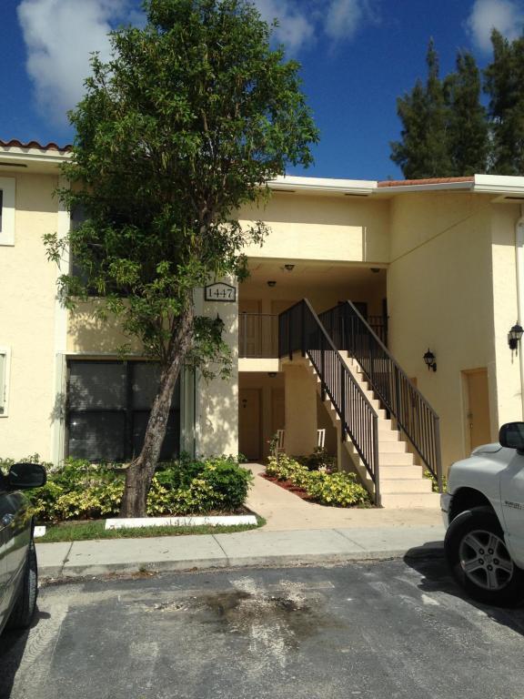 1547 Lake Crystal Dr Unit G, Royal Palm Beach, FL 33411 Condo for Rent in Royal Palm Beach, FL