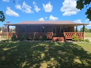 Building Photo - 139 Moore Rd