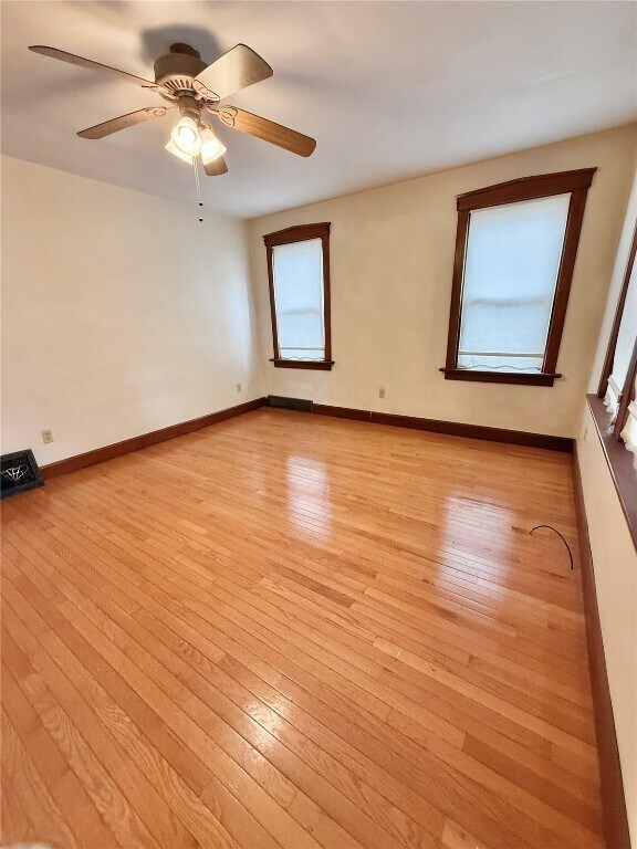 Foto del edificio - 533 S Pennsylvania Ave