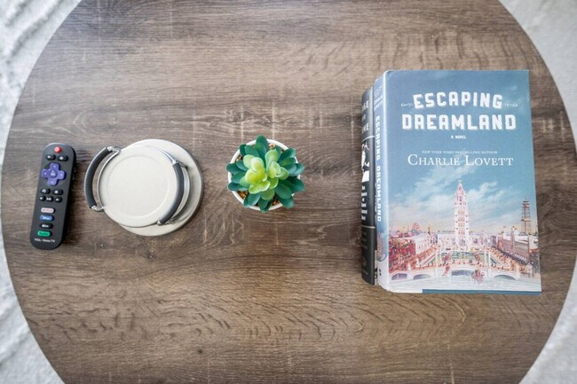 Building Photo - 3319 Old Hickory Blvd