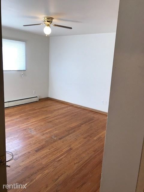 Building Photo - 2 br, 1 bath Apartment - 2925 Todd Dr