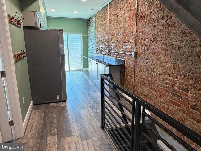 Foto del edificio - 2643 N Mascher St