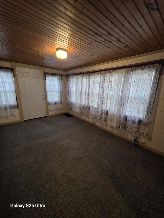 Building Photo - 208 E Main St