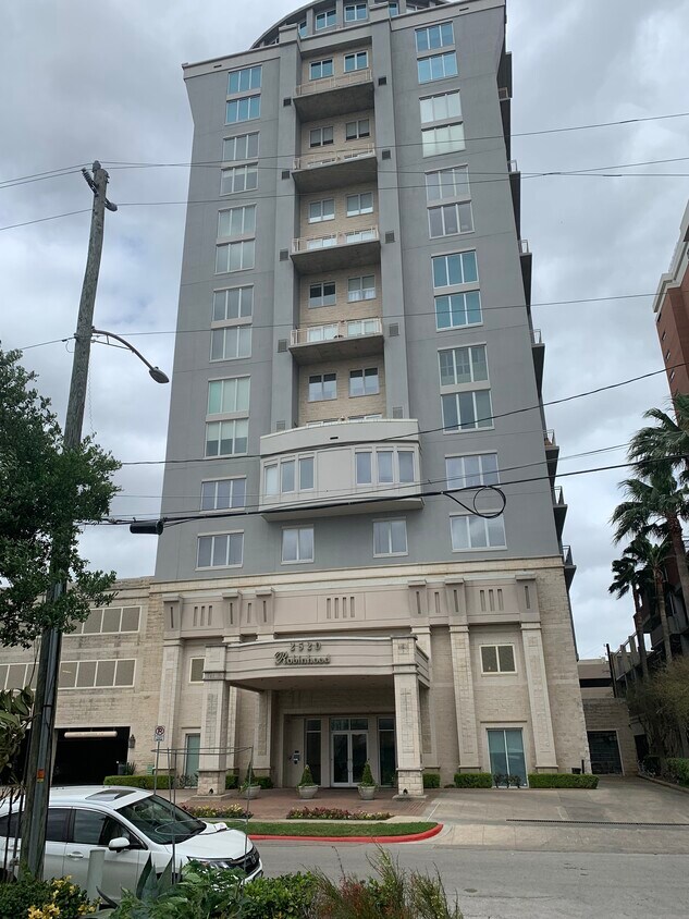 LOCATION! LOCATION! - 2520 Robinhood St