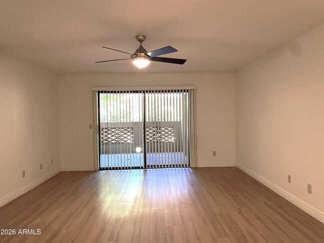 Foto del edificio - 5104 N 32nd St