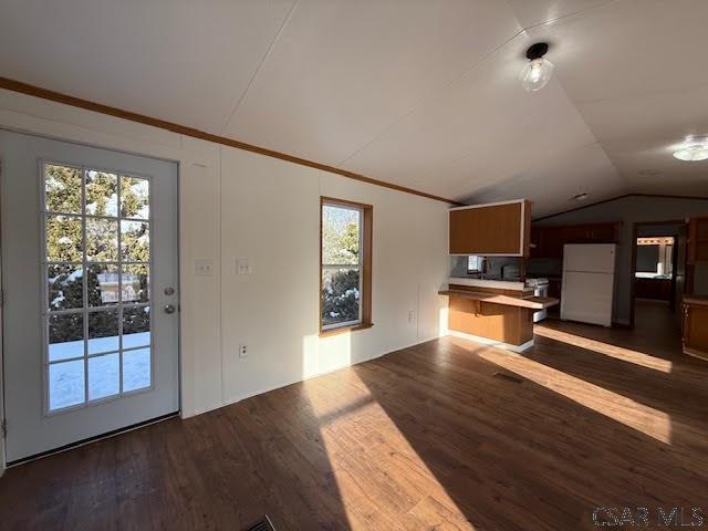 Foto del edificio - 321 Cord St