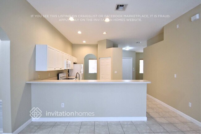 Building Photo - 22042 SW 94th Ave