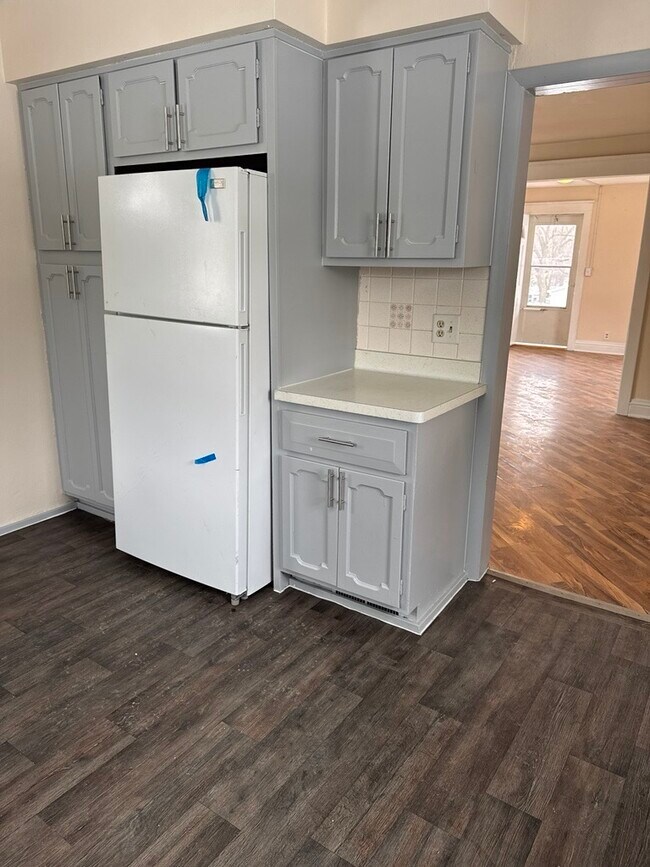 Foto del edificio - 742 W Homer St