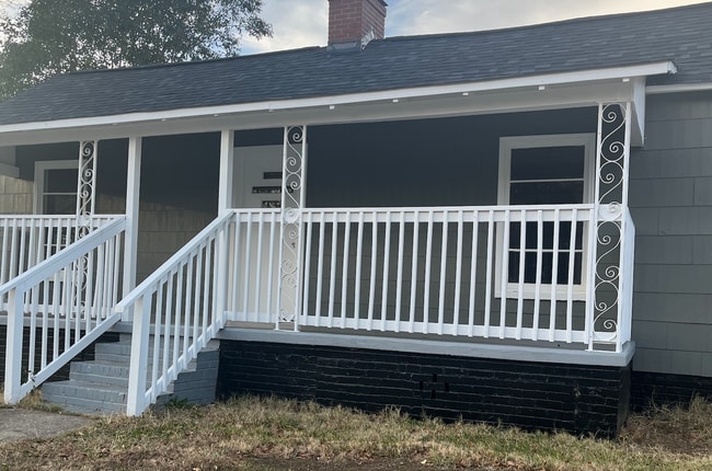 Building Photo - 542 Grn