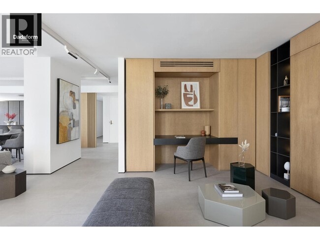 Photo du bâtiment - 738 Broughton St