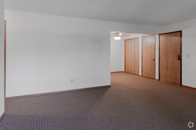 2 habitaciones, 1 baño - Stearnsway Apartments